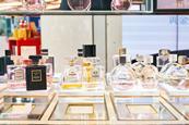 Fragrances, perfume, shops, retail