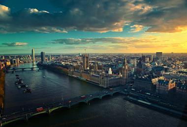 London Thames - credit liushuquan