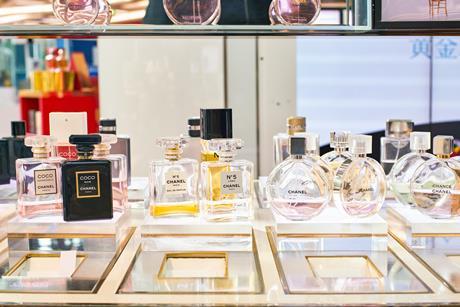 Fragrances, perfume, shops, retail