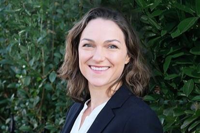 Angela Staral, People's