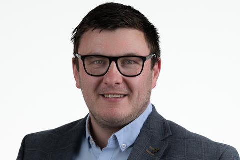 Kevin Jones, Festina