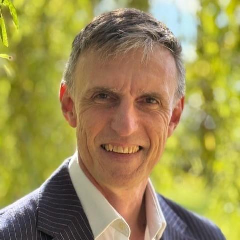 Lee Hepplewhite, Smart